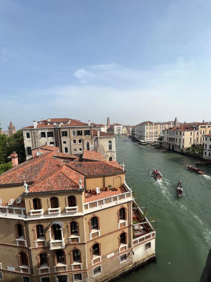 Attico Canal Grande A Palazzo Contarini Corfu Venecia Exterior foto