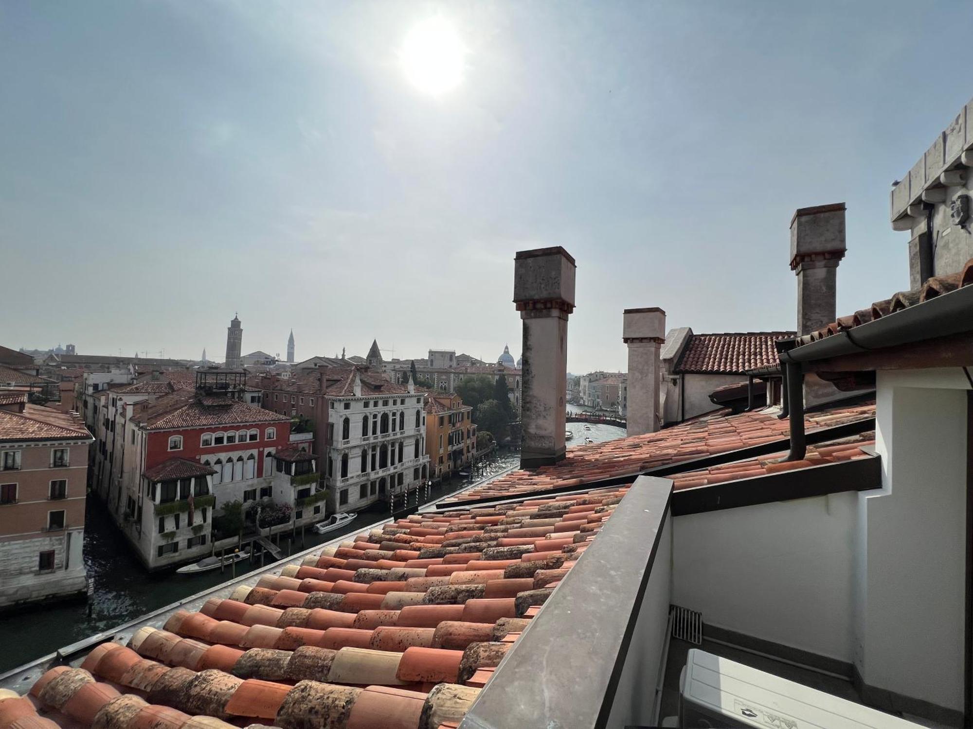Attico Canal Grande A Palazzo Contarini Corfu Venecia Exterior foto