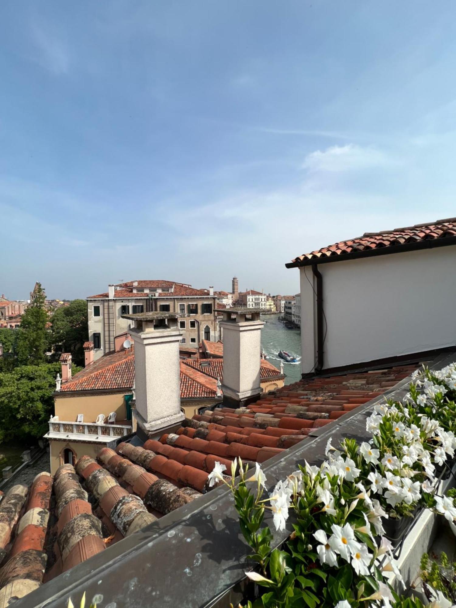 Attico Canal Grande A Palazzo Contarini Corfu Venecia Exterior foto